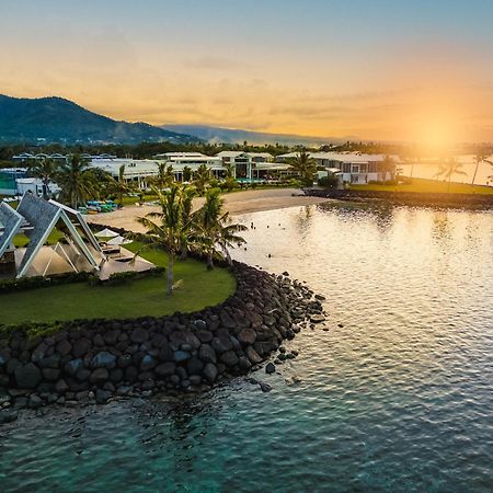 เทาเมียซีนา ไอส์แลนด์ รีสอร์ต Hotel อาเพีย ภายนอก รูปภาพ