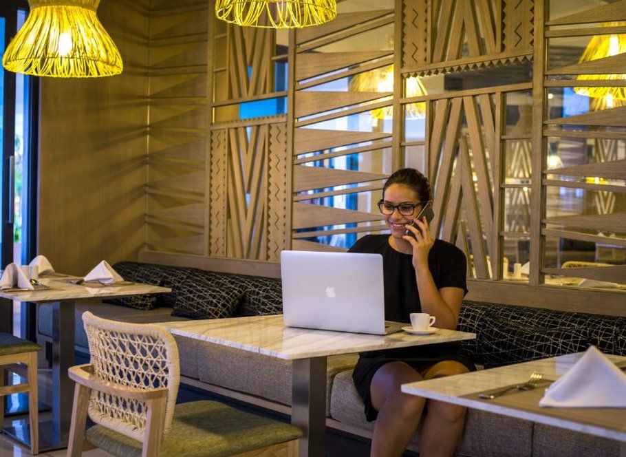 เทาเมียซีนา ไอส์แลนด์ รีสอร์ต Hotel อาเพีย ภายนอก รูปภาพ