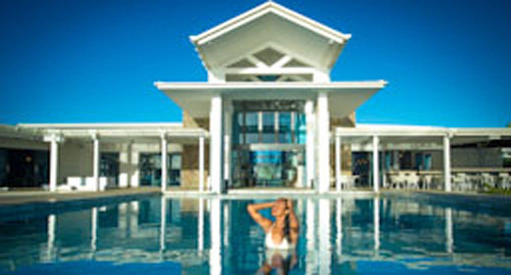 เทาเมียซีนา ไอส์แลนด์ รีสอร์ต Hotel อาเพีย ภายนอก รูปภาพ