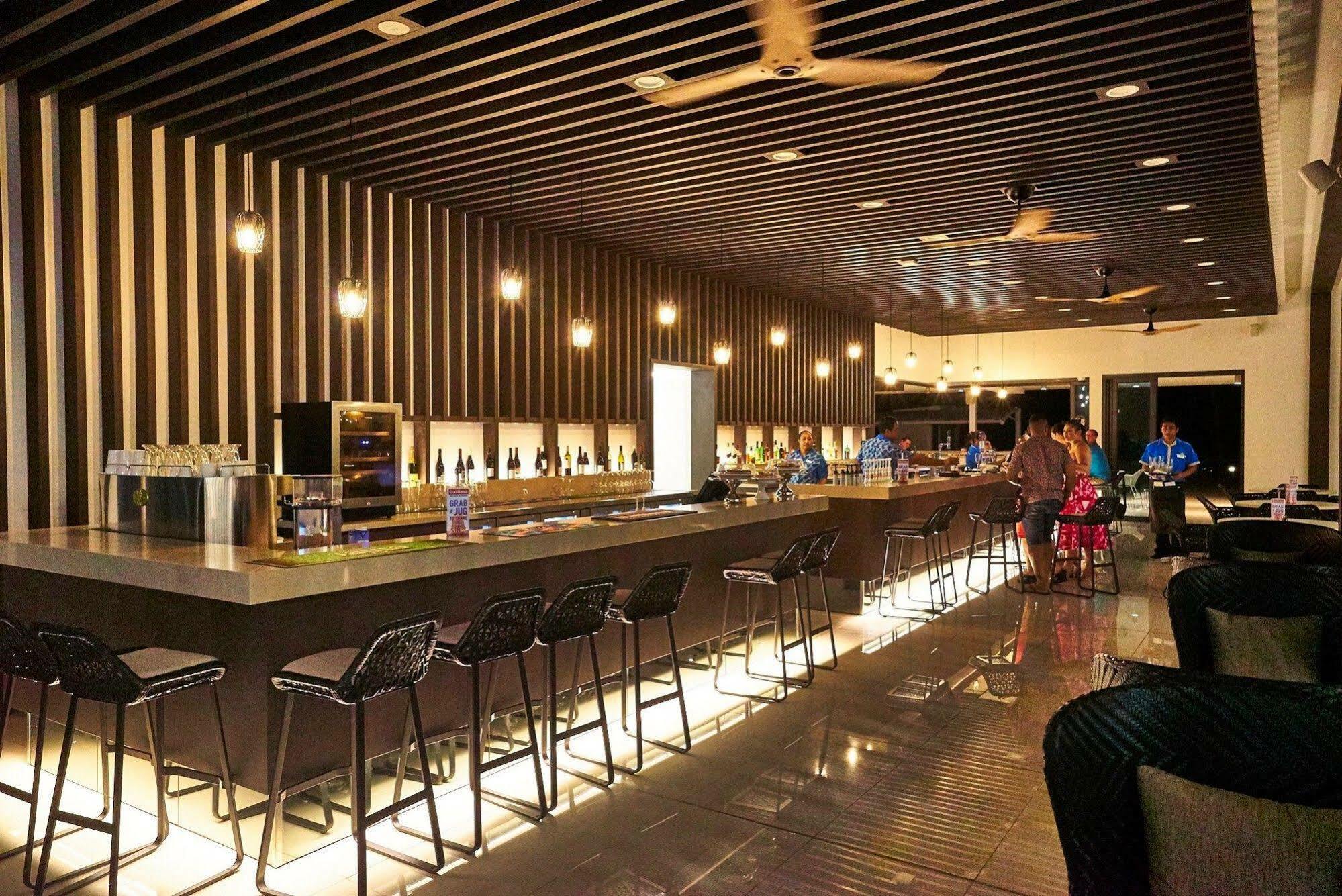 เทาเมียซีนา ไอส์แลนด์ รีสอร์ต Hotel อาเพีย ภายนอก รูปภาพ