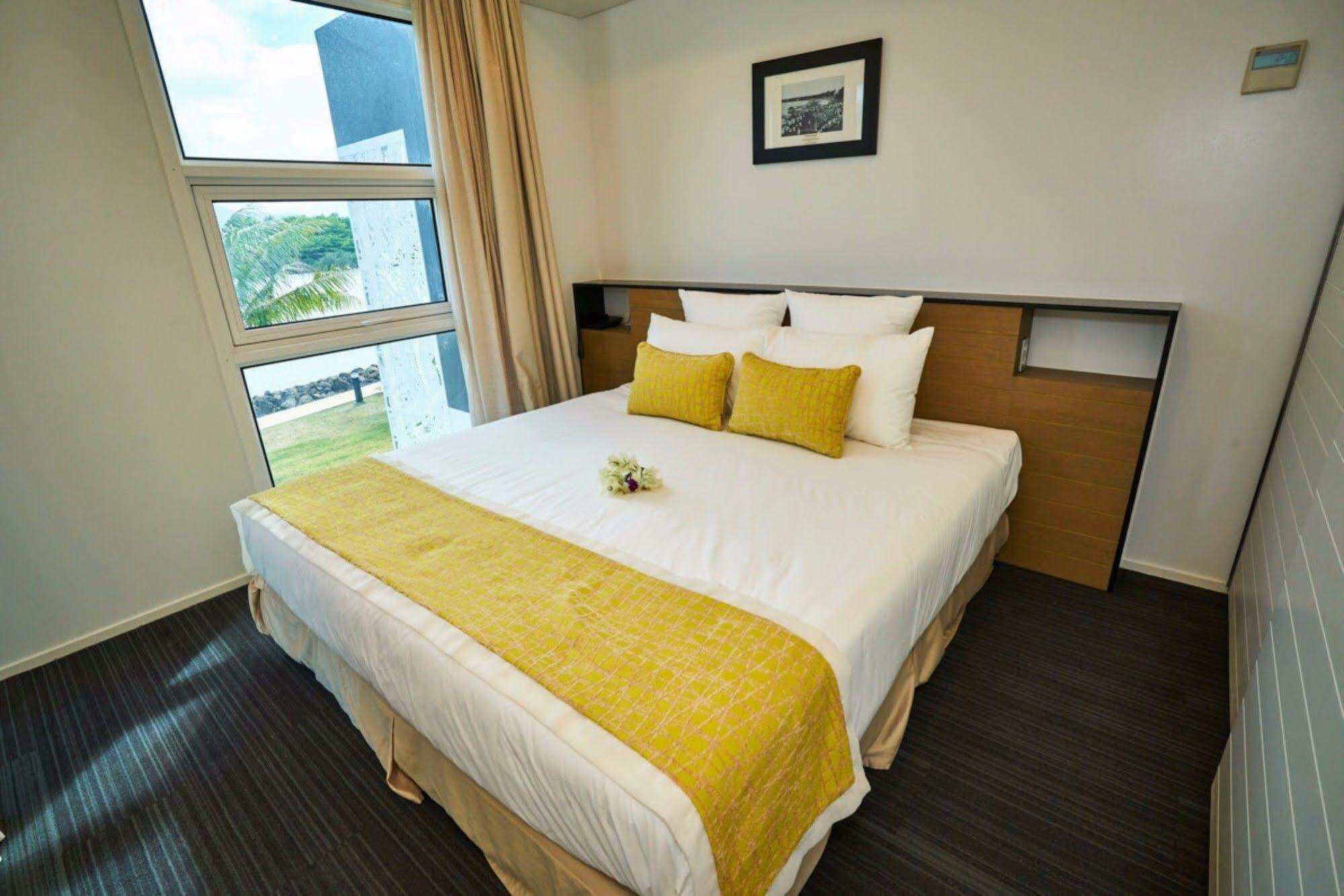 เทาเมียซีนา ไอส์แลนด์ รีสอร์ต Hotel อาเพีย ภายนอก รูปภาพ